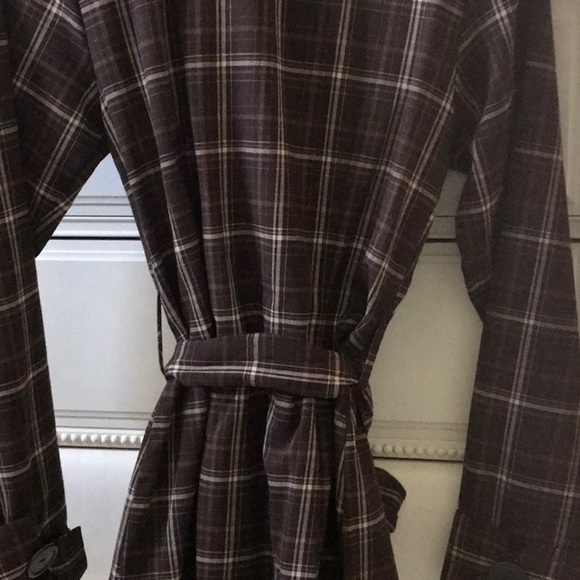 Brown Plaid Light Weight Jacket Poly Rayon Spandex - Picture 4 of 7